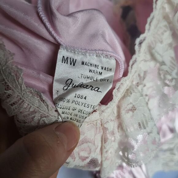 Vintage Lacy Ruffle Pink Juliana Teddy Made in USA Lace M - Picture 4 of 4